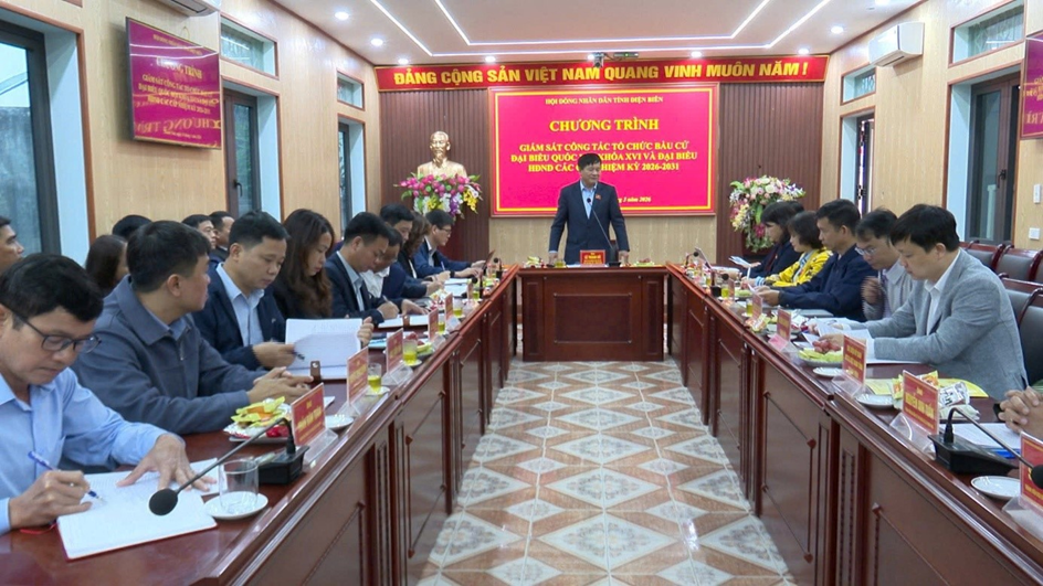 Đồng chí Phó Bí thư thường trực Tỉnh ủy, Chủ tịch HĐND tỉnh Lê Thành Đô kiểm tra, giám sát công tác chuẩn bị bầu cử tại xã Thanh Nưa trước thềm "Ngày hội non sông"